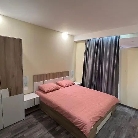 аpartment B201 Grand 1 반스코